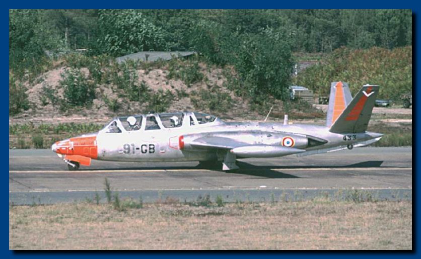 foto fouga 433